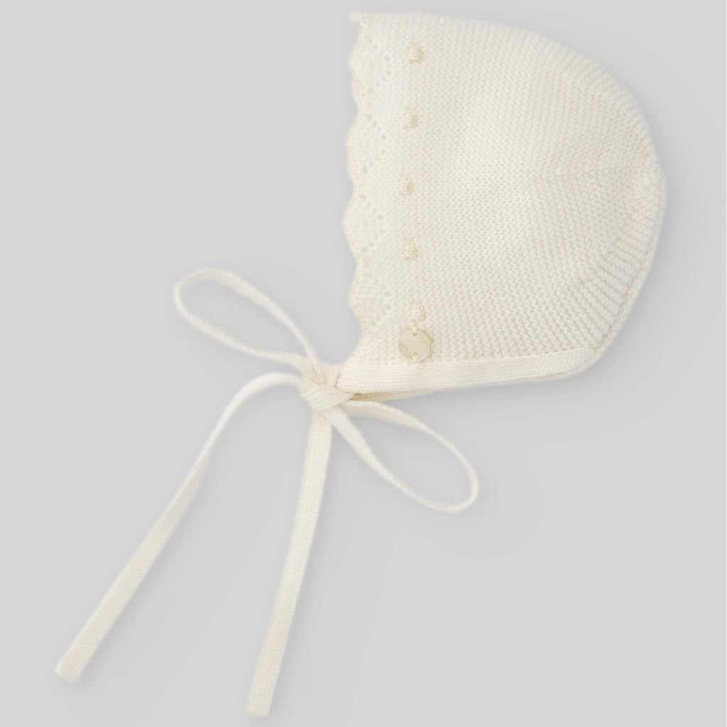 cream knit bonnet 